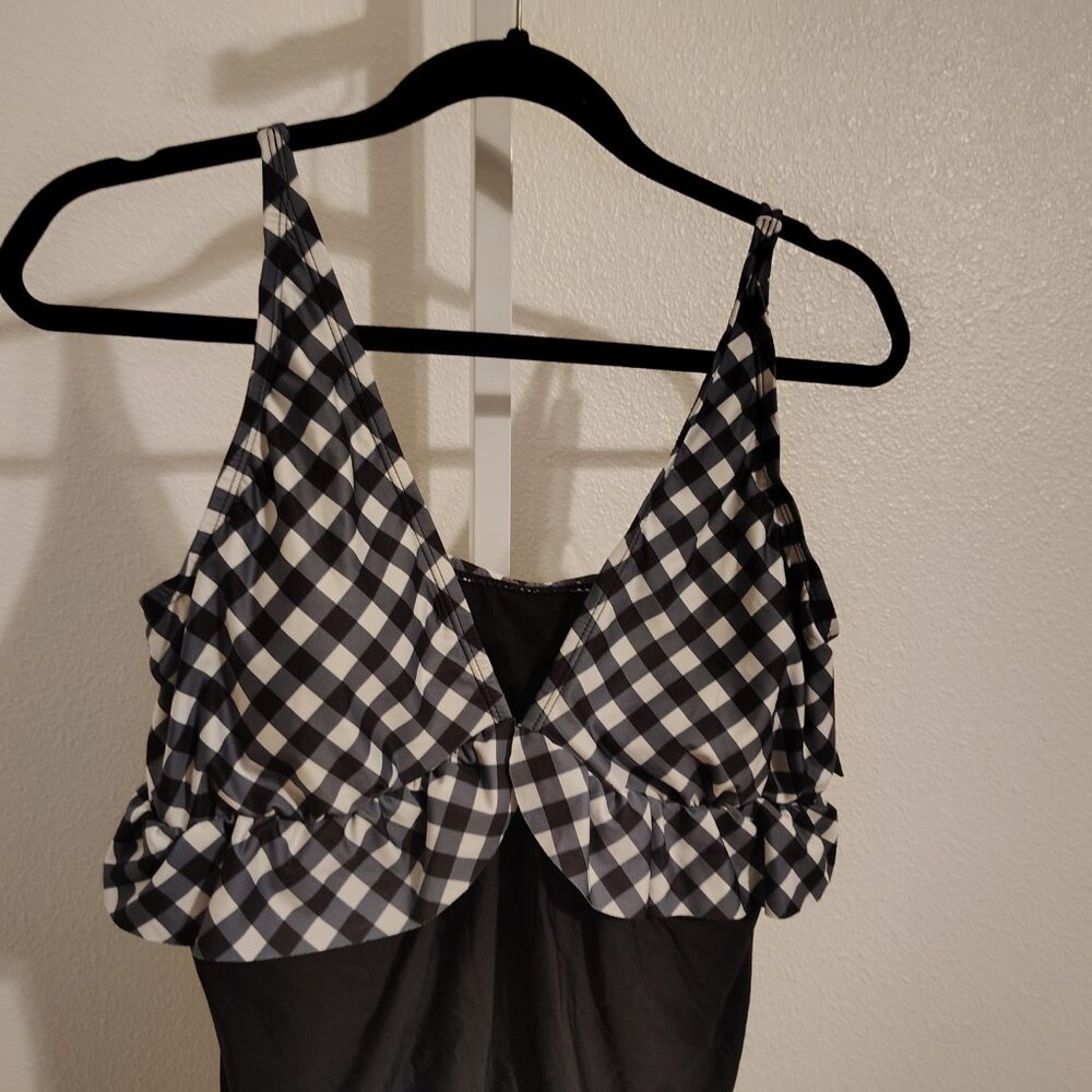 Beach Scene Women's One Piece Swimsuit Size Large NWT Black White Gingham - Picture 3 of 11